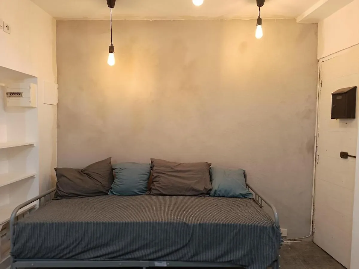 Apartment Studio Aux Portes Du Theatre Et De La Gare Orange