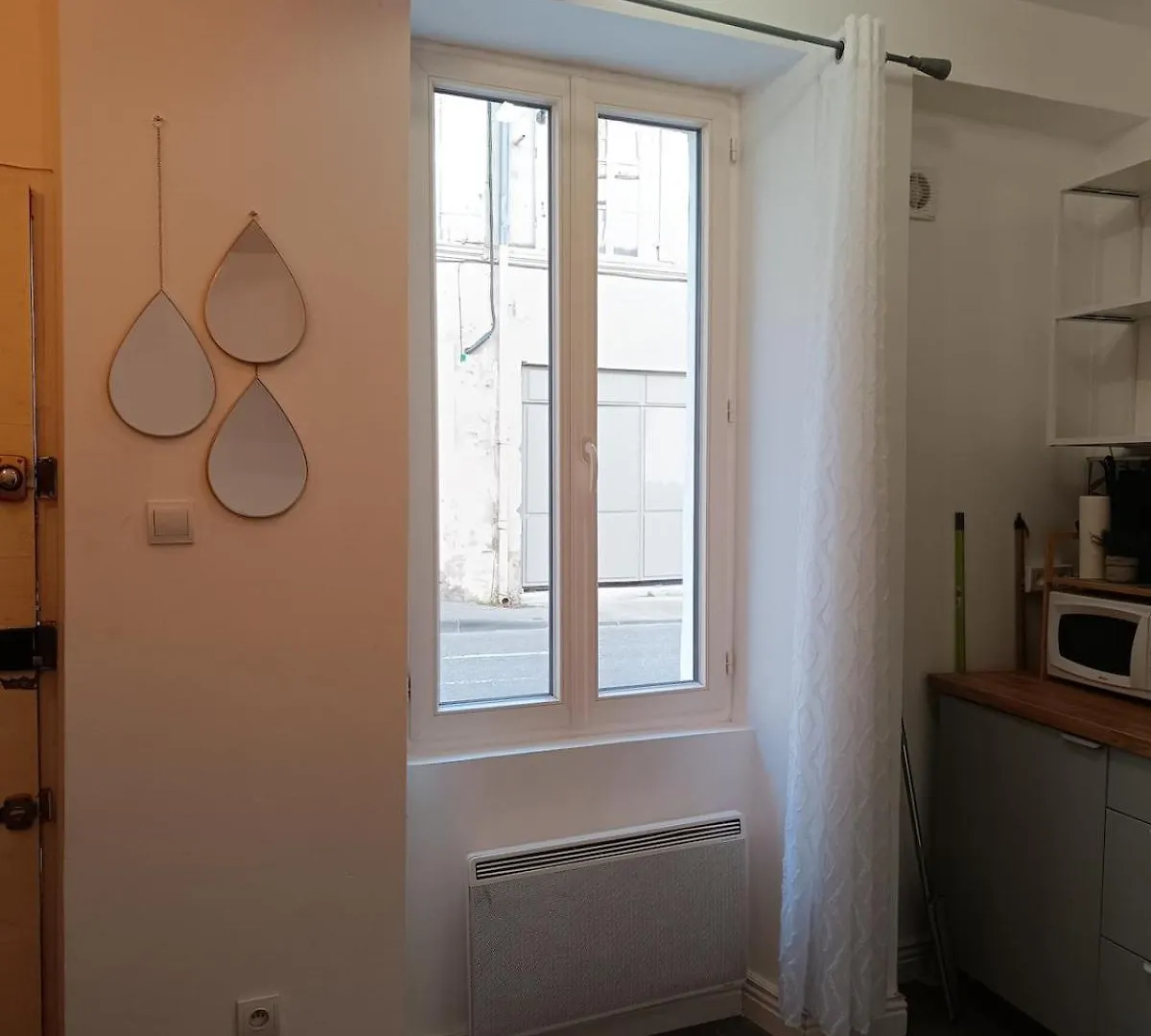 Studio Aux Portes Du Theatre Et De La Gare Orange  0*, Orange (Vaucluse) France